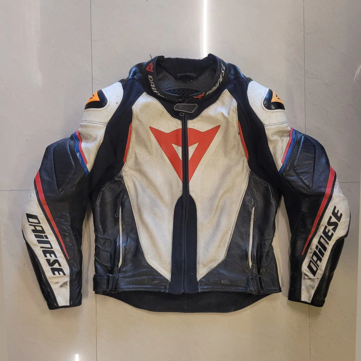 Dainese d1 leather jacket best sale